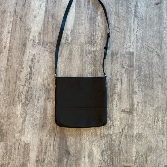 $280 NWOT Kate Spade Southport Ave Cora Crossbody Black Bag w/Adjustable Strap - Picture 4 of 6